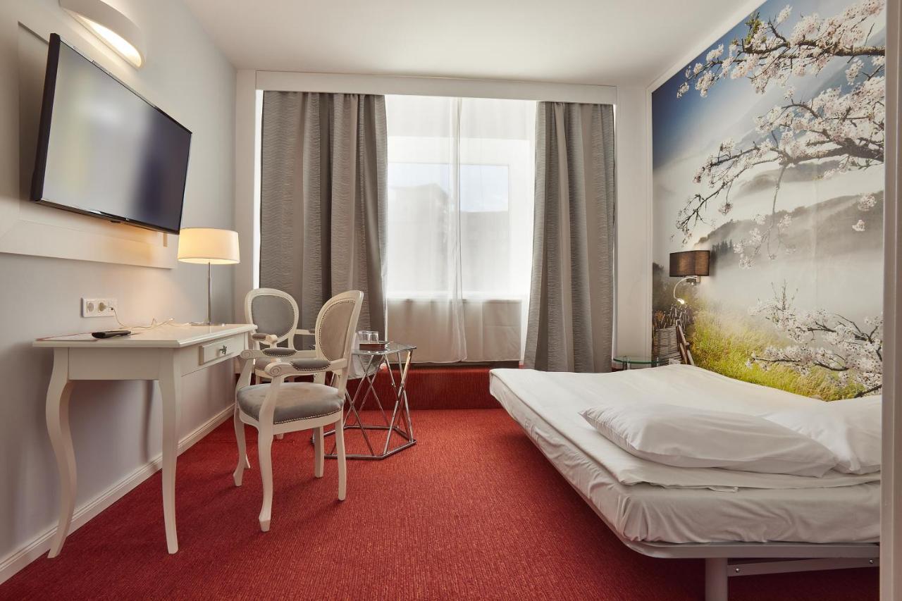 Hotel Mycontinental Bucuresti Gara De Nord Exterior foto